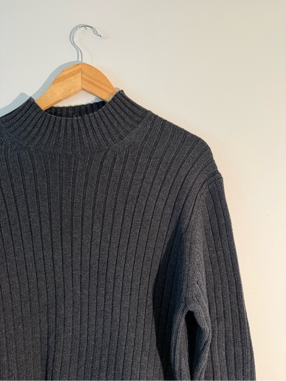 Brooks Y2K 100% Cotton Ribbed Dark Grey Mock Collar Men’s Sweater